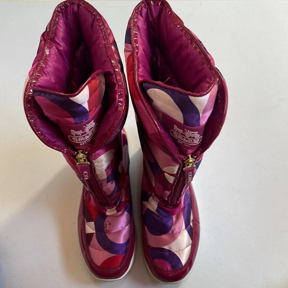 Coach Women's Puffy Winter Boots Pink Purple Red Jolt size 7 B